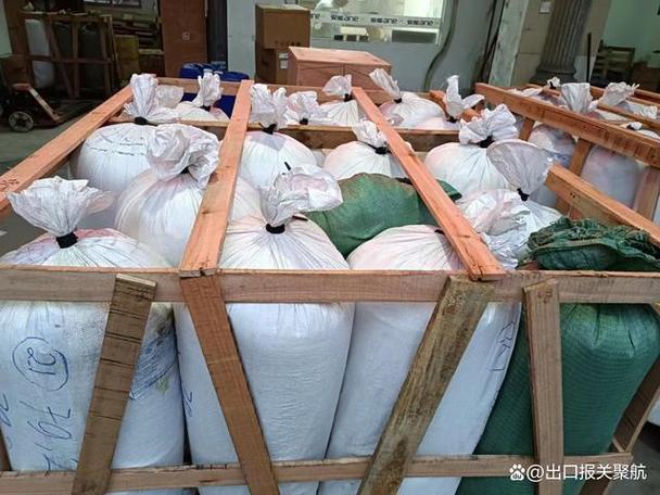 越南化工材料出口代理报关货运与国际货运代理全指南